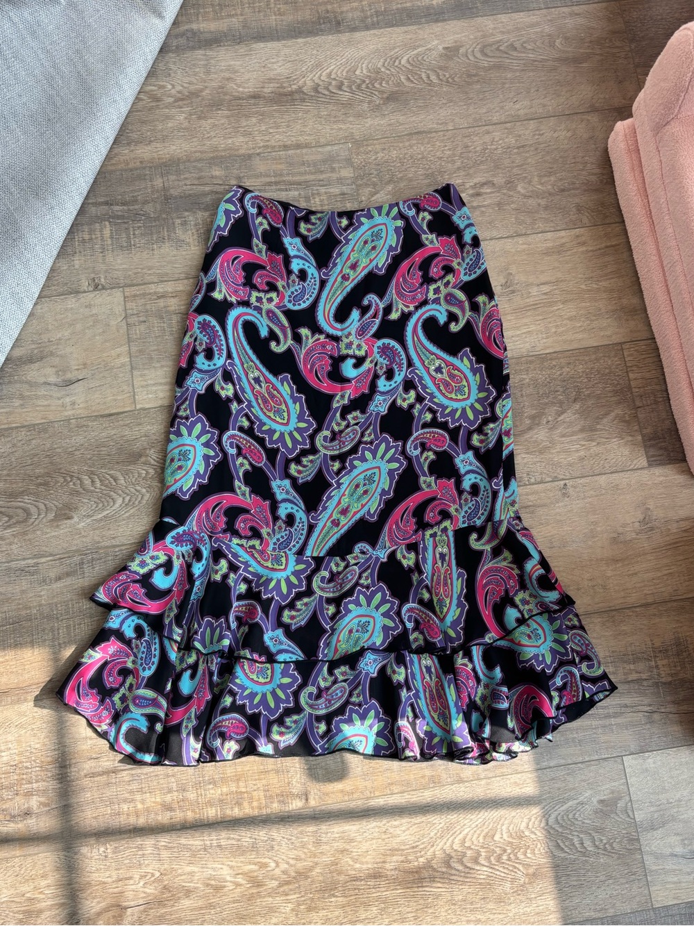 Vintage Y2K Harold's silk Paisley Midi Skirt with Teal & Pink Accents